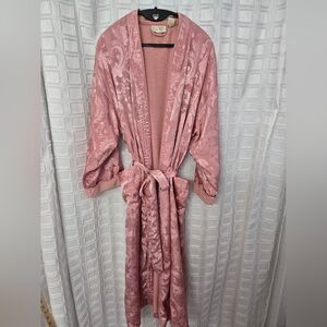 Vintage Victoria’s Secret Pink Robe Medium-Large